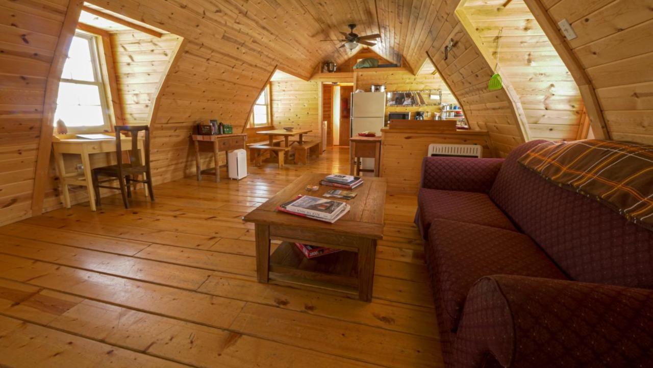 Aubin Sky Lodging At The Yl Ranch Savery Exteriér fotografie