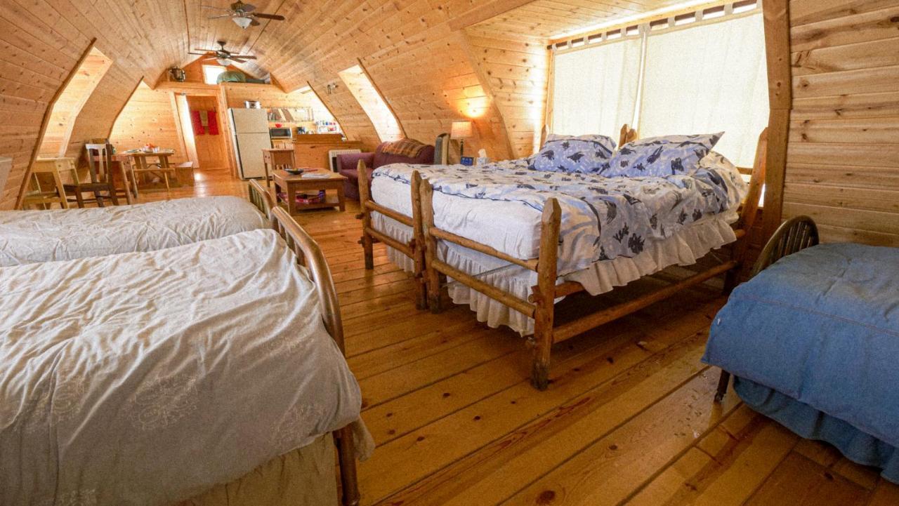 Aubin Sky Lodging At The Yl Ranch Savery Exteriér fotografie