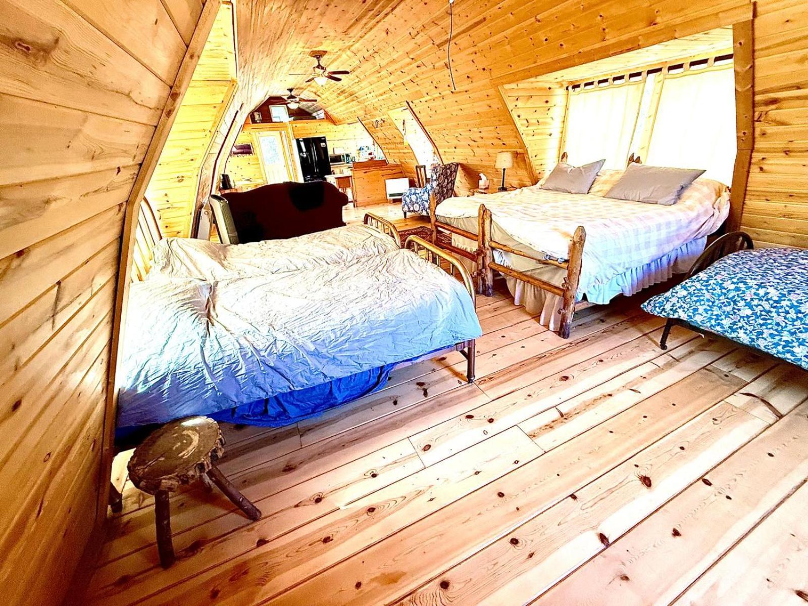 Aubin Sky Lodging At The Yl Ranch Savery Exteriér fotografie